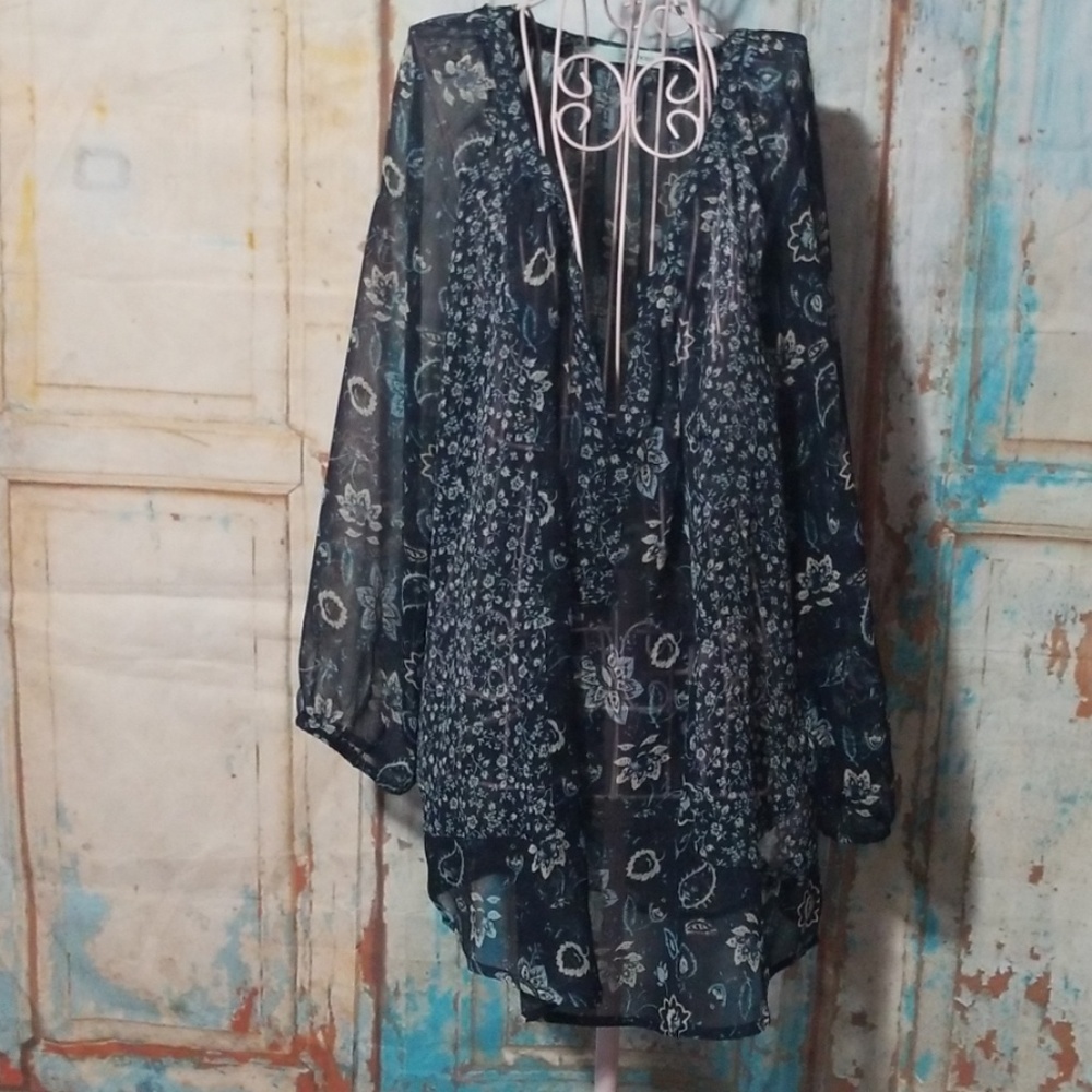 NWOT Blue Sheer Blouse Sz. XL